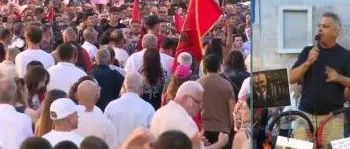 “Deputetët e PS të ndjekin shembullin e Koçekut”/ Thirrja e aktivistit: “Albanian Files” ka gjithë krimet e Ramës