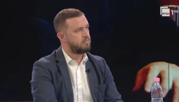 Deputeti i PS: Qeveria, e gatshme të dëgjojë një përfaqësi të protestuesve! Duhet transparencë në çdo veprim