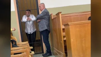 “Dha urdhër për të më vrarë vëllain”, Xhaferraj dëshmon në gjyqin ndaj Laert Haxhiut: Pyeta të atin, por më tha se…