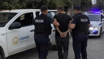 Dhunoi punonjësin e OSHEE-së dhe i mori automjetin e kompanisë, arrestohet nga Policia