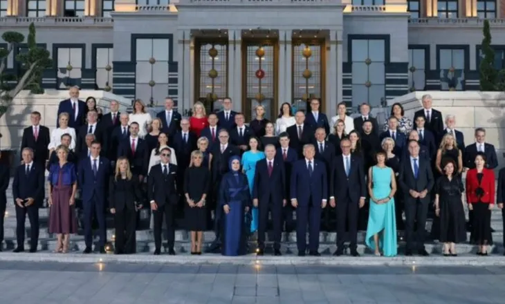 Dita 2 e Samitit të NATO-s në Ankara! Ukraina në fokus, Groenlanda ‘ndez’ diskutimet, Trump: Të zhgënjyer nga ju