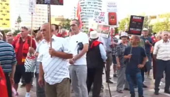 Dita e 32-të e protestës, nis grumbullimi i qytetarëve
