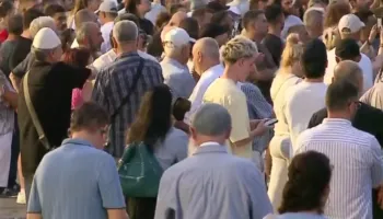 Dita e 58-të, protestuesit mblidhen para Kryeministrisë