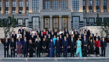 Dita e dytë e Samitit të NATO-s në Ankara, nga fotoja familjare te seanca plenare, ja axhenda