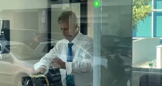 ‘Divorci’ me Cakranin, ja kush do të jetë avokati i ri i ish-Presidentit Meta