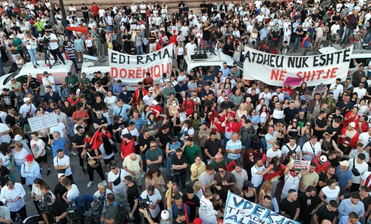 “Do shikoni çudira”, deputeti socialist: Miqtë e mi ranë pre e algoritmit të protestës
