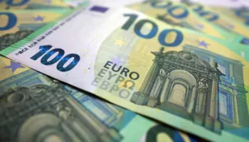 Dobësohet euro, thyen rekorde/ Arrin nivelin më të ulët, ja me sa këmbehet