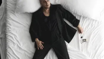 Don Xhoni shkruan histori, albumi ”100%” debuton në Top 10 botëror të Spotify