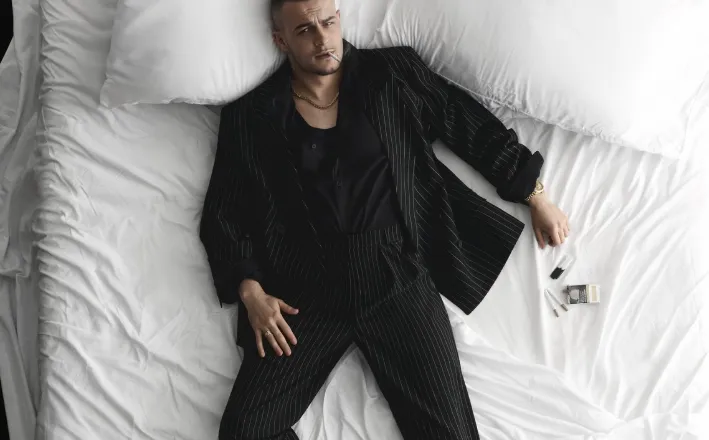 Don Xhoni shkruan histori, albumi ”100%” debuton në Top 10 botëror të Spotify