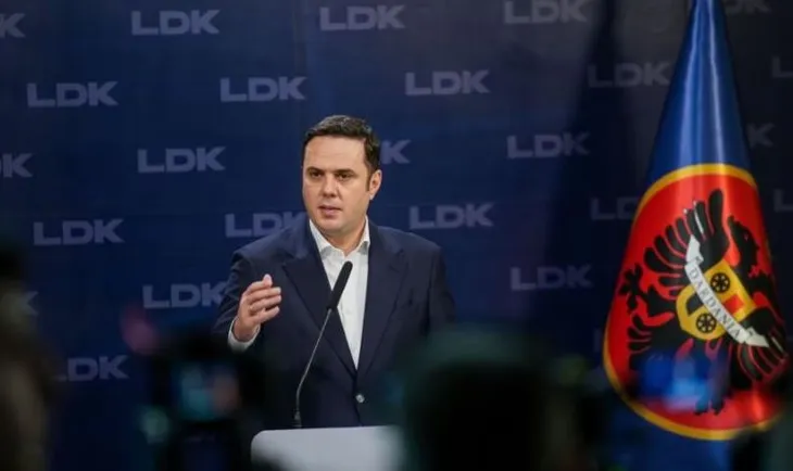Dorëzohen firmat që kërkojnë shkarkimin e liderit të LDK-së, Lumir Abdixhiku