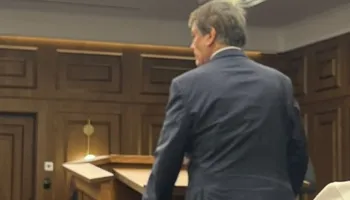 Dosja Partizani/ Malltezi pyet Bamir Topin, a ke pasuri presion, ish presidenti: Kurrë! Kurrë!