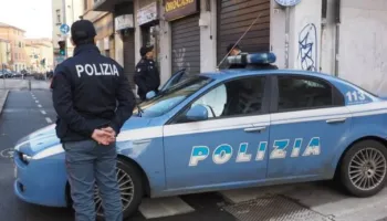 Drogë nga Shqipëria drejt Italisë, identifikohen dy shqiptarët, mes tyre një vajzë (Emrat)