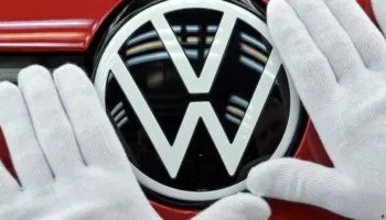 DW/ A është Volkswageni ‘tepër i madh për të mbijetuar’?