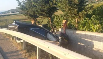 Dy automjete përplasen ‘kokë më kokë’, humbin jetën dy persona