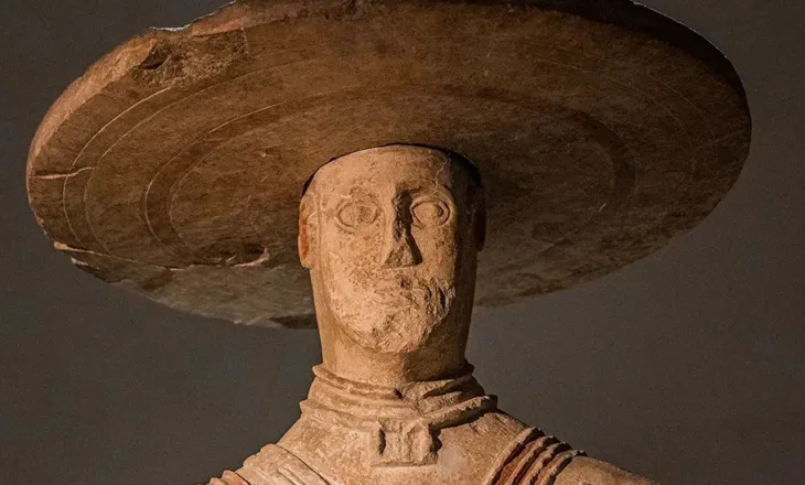 Dyshime për një nga statujat më të famshme të Italisë: A është “Luftëtari i Capestranos” një falsifikim i epokës së Musolinit?