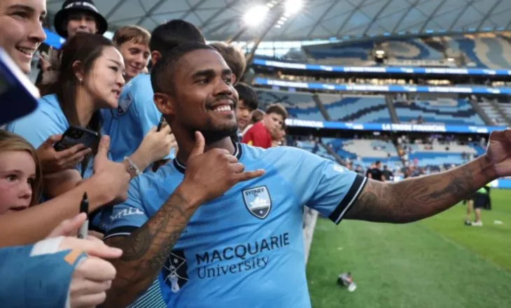 E mbani mend Douglas Costa? Braziliani largohet nga Chievo në Serie D dhe bashkohet me Balotellin