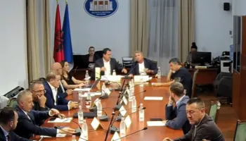 “E papranueshme që nuk vjen drejtori i Policisë së Shtetit!”, Debate në komisionin për Reformën Zgjedhore