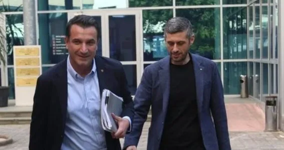 E shkarkoi Ristani, Alban Dokushi rikthehet në detyrë si sekretar i Përgjithshëm i Bashkisë së Tiranës
