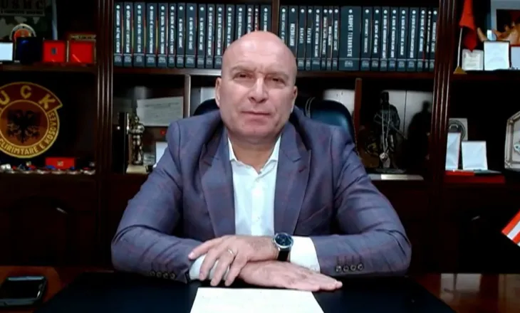 “E turpshme për Shqipërinë që ka një kryeministër klloun”/ Demiraj: Po përballet me presion ndërkombëtar, mori atë…