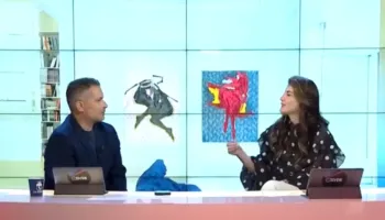 Ekspozita në Tiranë/ Shqiptarja nga Vjena, zbulon traumën e bukur dhe ndërtimin e trupave me rërë nga Kosova
