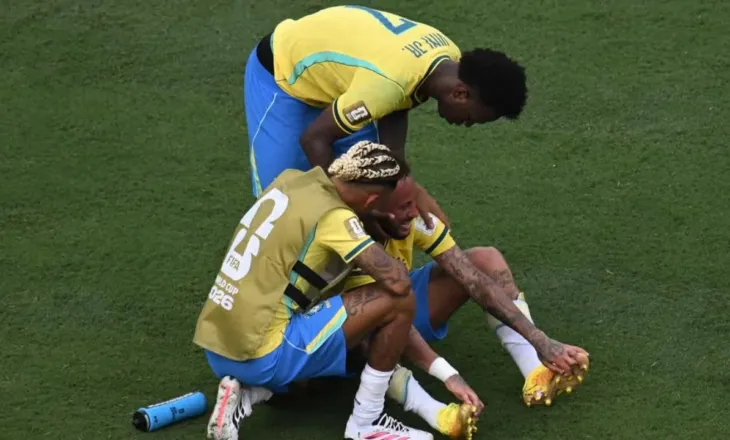 Eliminimi i Brazilit,avioni i kombëtares kthehet në Rio De Janeiro me vetëm 1 lojtar