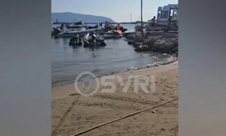 EMRI/ Helika e skafit plagos rëndë një person në Vlorë, dërgohet me urgjencë në spital