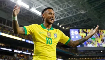“Erdhi koha që të tjerët të vazhdojnë rrugën”, Neymar largohet zyrtarisht nga Brazili pas mbarimit të Botërorit