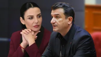 Erion Veliaj “mesazh” të fortë nga qelia klanit “Balluku”, rikthen në detyrë Alban Dokushin që e shkarkuan Ristani…