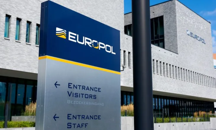 Europol godet rrjetin e trafikimit të emigrantëve në Ballkan