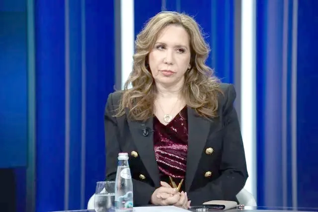 Evi Kokalari tregon çfarë po ndodh me protestën, ja si shansi historik për të shembur klasën politike të korruptuar…