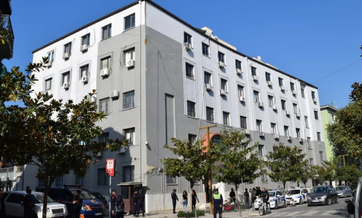 Falsifikuan dhe tjetërsuan pronat në ASHK, Prokuroria e Durrësit jep masat e sigurisë për 12 persona
