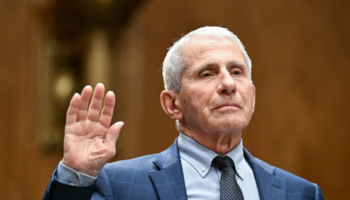 Fauci hesht për origjinën e COVID-19 në Kongres, Trump: Idetë e tij ishin të çmendura