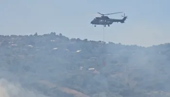 Fier/ Zjarri në Drizë dhe Peshtan vihet nën kontroll pas 9 orësh operacion, 7 familje të evakuuara