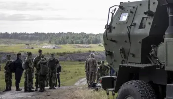 Finlanda do të blejë sisteme të avancuara të mbrojtjes ajrore nga Suedia