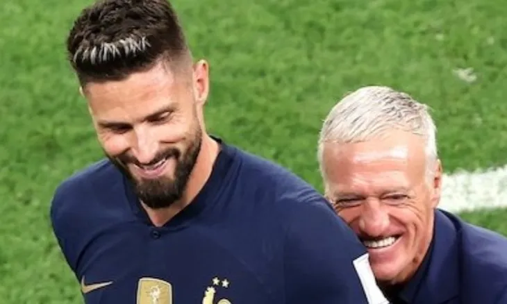 “Fjalët që më thatë, i kam ende në mendje”, Giroud me një super mesazh të përzemërt për Deschamps
