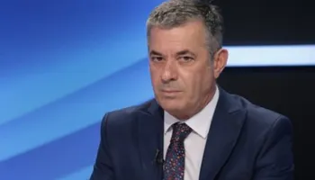 Flamingot/ Vangjeli: Sot kutitë hapen dhe nuk ka më plumba ndaj protestuesve
