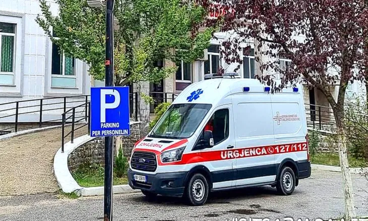 Foshnja humbi jetën rrugës për në spital/ Procedohen dy mjekë pediatër, neglizhuar trajtimin mjekësor