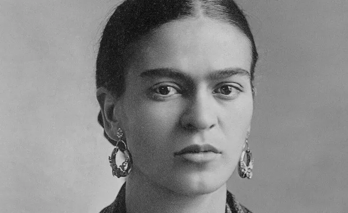 Frida Kahlo, ngjyrat e një jete mes dhimbjes dhe rebelimit