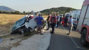 Furgoni me punëtorë del nga rruga në Vlorë/ Humb jetën 52-vjeçari, pesë të tjerë të plagosur, zbulohen identitetet