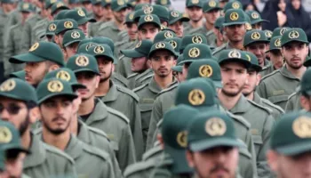 Garda Revolucionare: Nuk do lejojmë Trump të ndërhyjë në menaxhimin e Ngushticës së Hormuzit