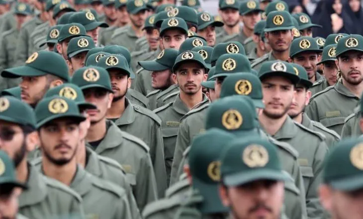 Garda Revolucionare: Nuk do lejojmë Trump të ndërhyjë në menaxhimin e Ngushticës së Hormuzit