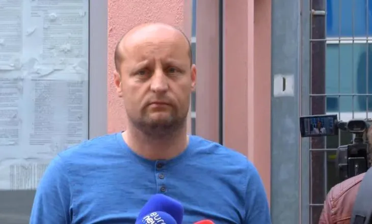 Gazetari Elton Qyno denoncoi se u godit me celular, shpallet në kërkim bashkëshortja e Florenc Çapjas