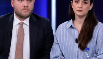 Gënjeshtar dhe qesharak/ Vatnikaj: Jeni parlament analfabetësh, Bido: Grusht shteti