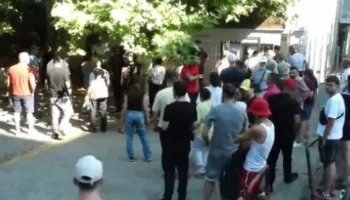 Gjykata liron 19 protestuesit e arrestuar, vetëm 2 prej tyre në arrest shtëpie/ Avokati: Proces i paligjshëm