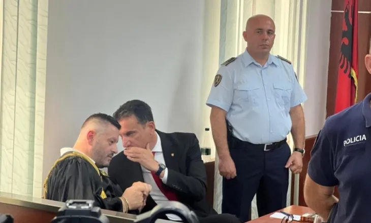 Gjyqi ndaj Dados, Administrativja rrëzon Veliajn: Çështja nuk merret në shqyrtim