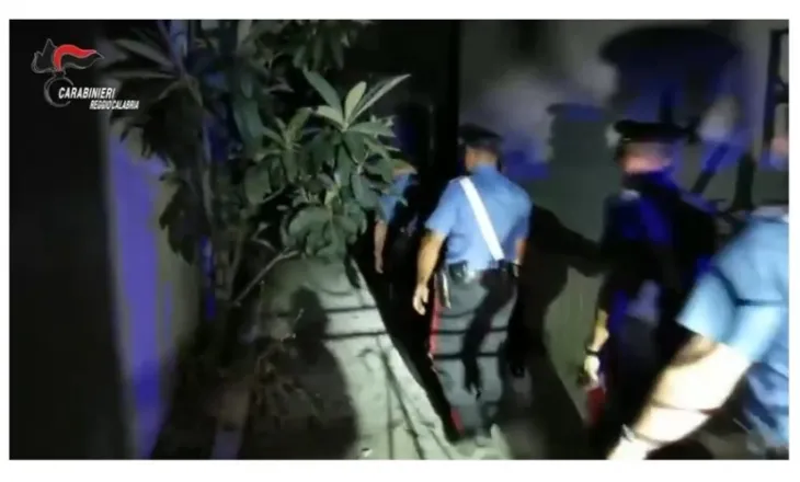 Goditet rrjeti ndërkombëtar i trafikut të kokainës, 35 të arrestuar në Itali në operacion kundër strukturës së lidhur me klanin mafioz Alvaro