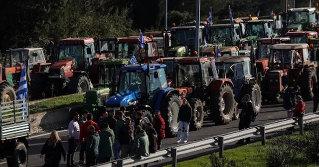 Greva në doganën greke të Mavromatit, bllokohet kalimi i automjeteve për 4 orë në Sarandë