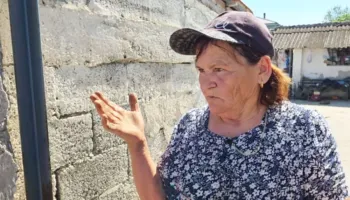 “Hajde sqarohemi”/ Fqinja tregon si ndodhi sherri: Vajza një javë ka qenë në spital në psikiatri