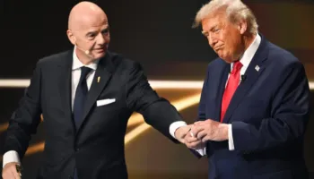 Heqja e kartonit të kuq të sulmuesit të SHBA, Infantino: Trump më telefonoi, por…