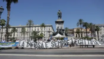 Hero apo vrasës? Qëlloi për vdekje dy personat që tentuan t’i grabisnin biznesin, argjendari italian kthehet në simbol për të djathtën